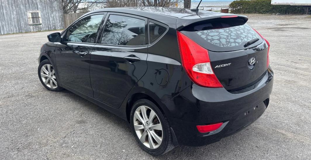 hyundai Accent 2013 - 2