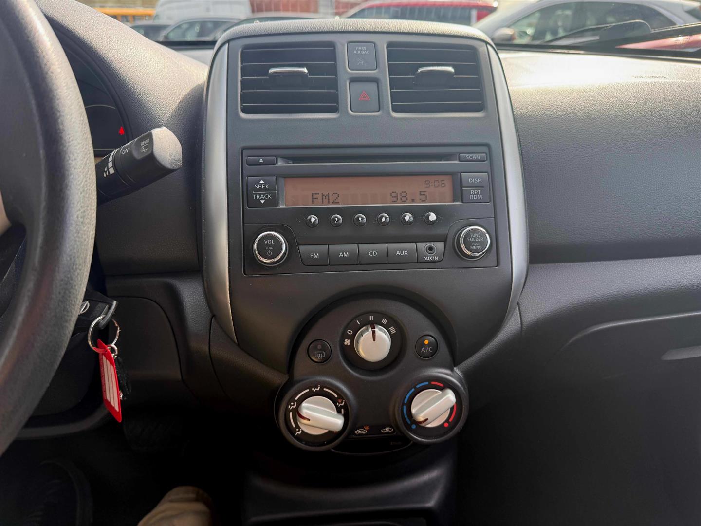 nissan Micra 2017 - 21