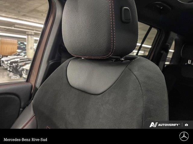 mercedes-benz GLB 2022 - 25