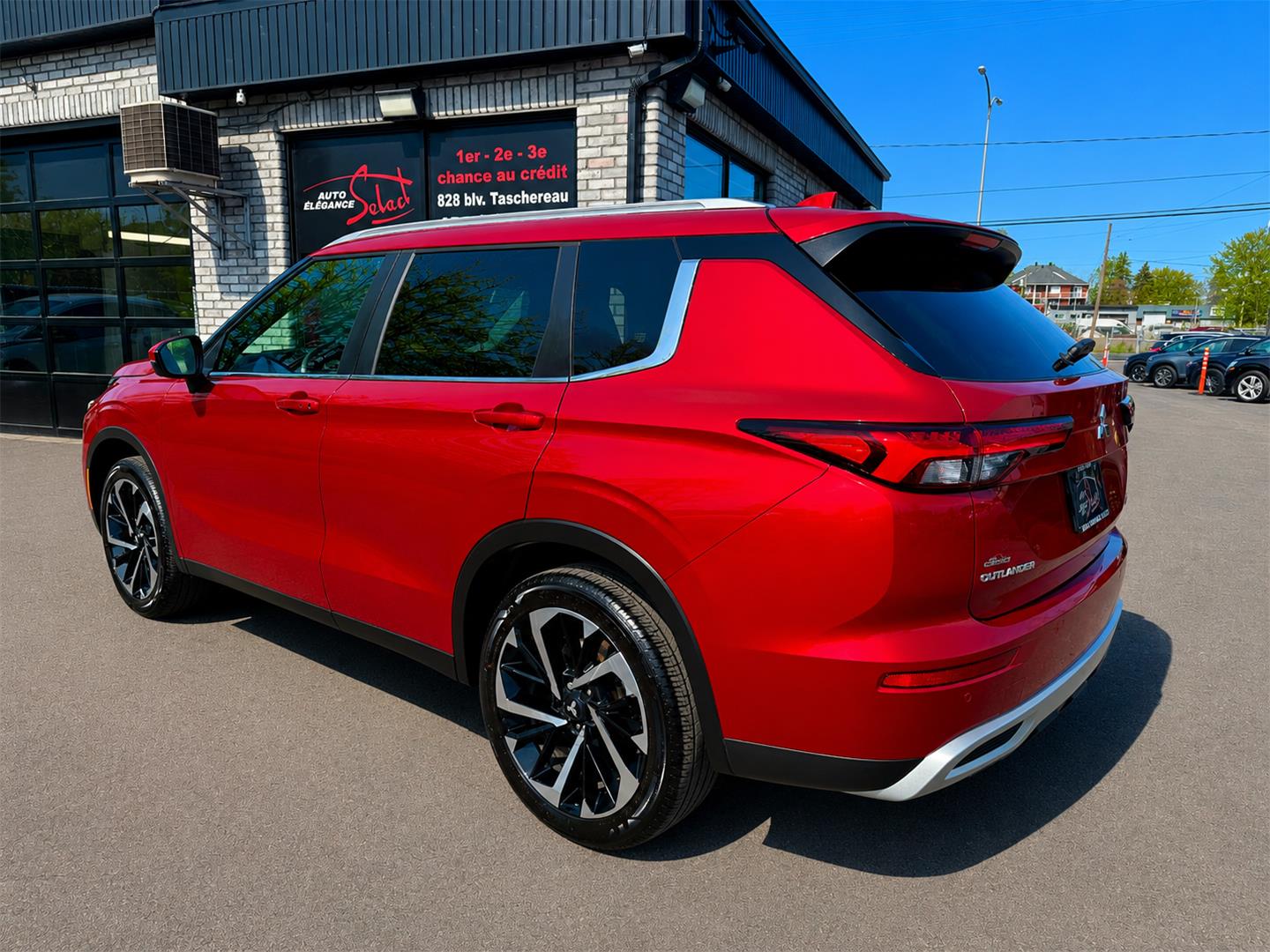 mitsubishi Outlander 2023 - 9