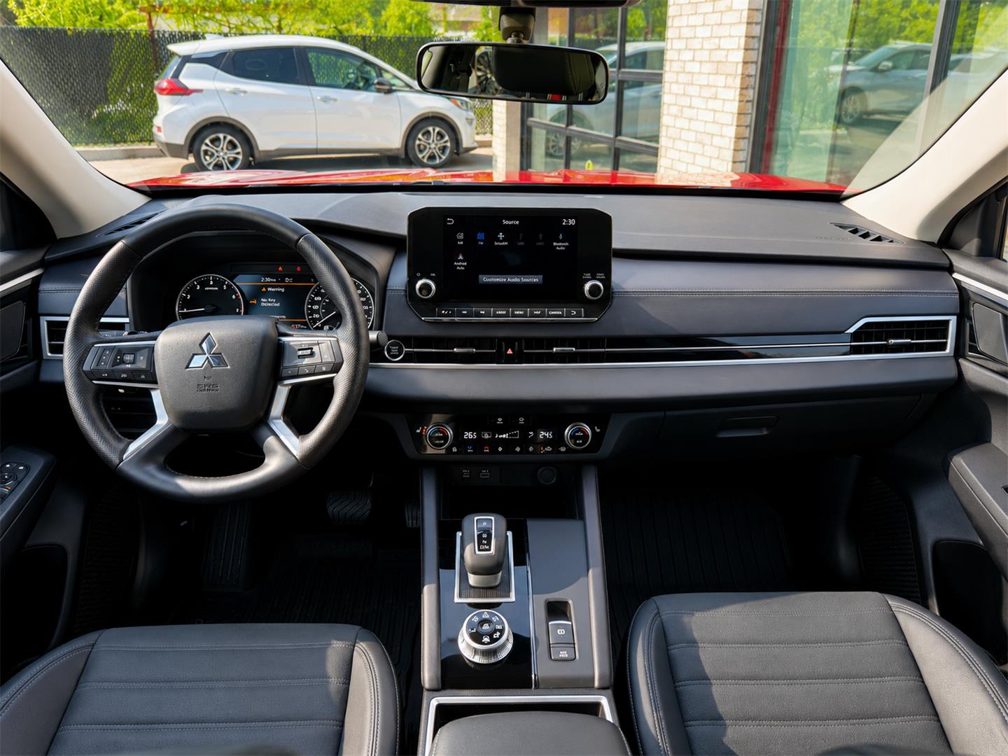 mitsubishi Outlander 2023 - 14
