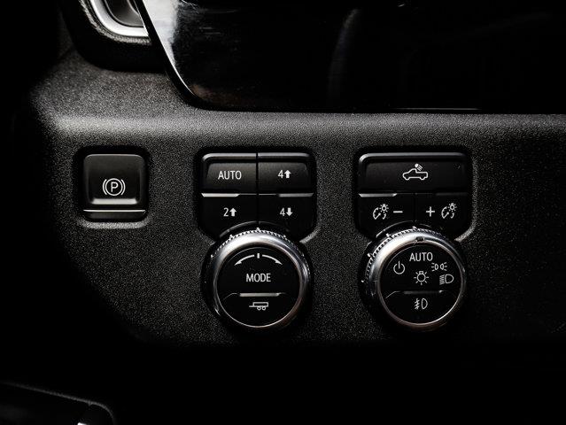 gmc Sierra 3500HD 2024 - 18