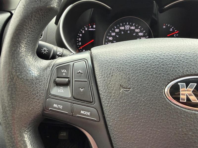 kia Sorento 2015 - 12