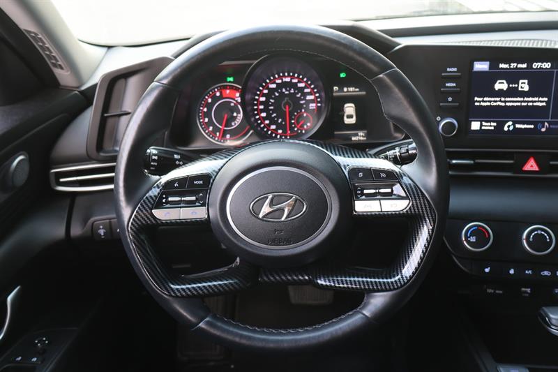 hyundai Elantra 2022 - 16