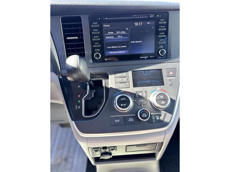 toyota Sienna 2020 - 12