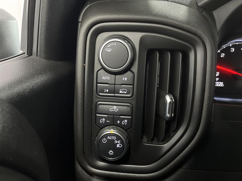 chevrolet Silverado 1500 LTD 2022 - 13