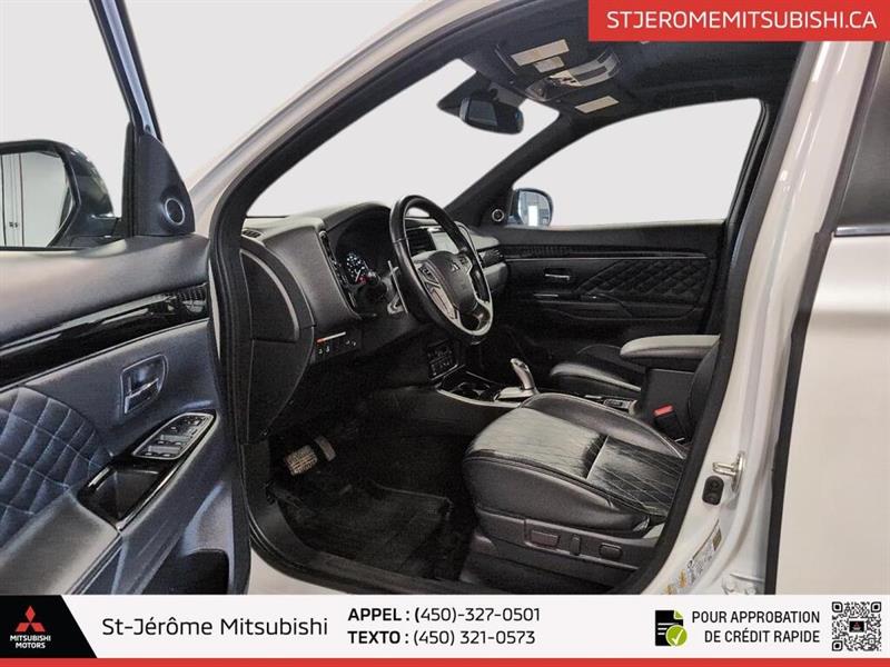 mitsubishi Outlander rechargeable 2020 - 9
