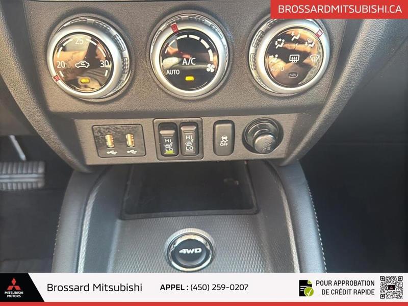 mitsubishi RVR 2023 - 24