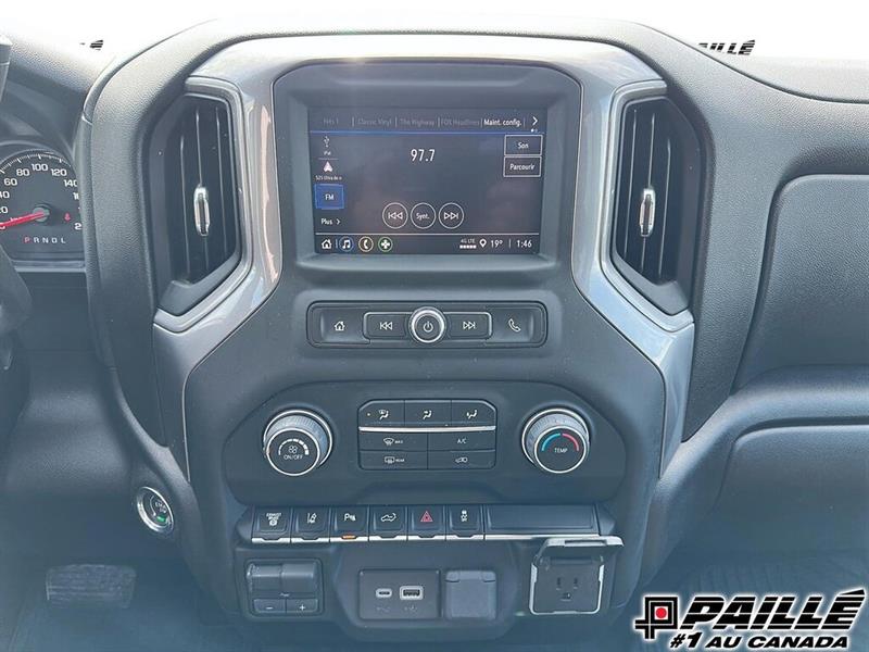 chevrolet Silverado 2500HD 2024 - 23