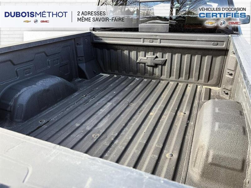 chevrolet Silverado 1500 2022 - 14