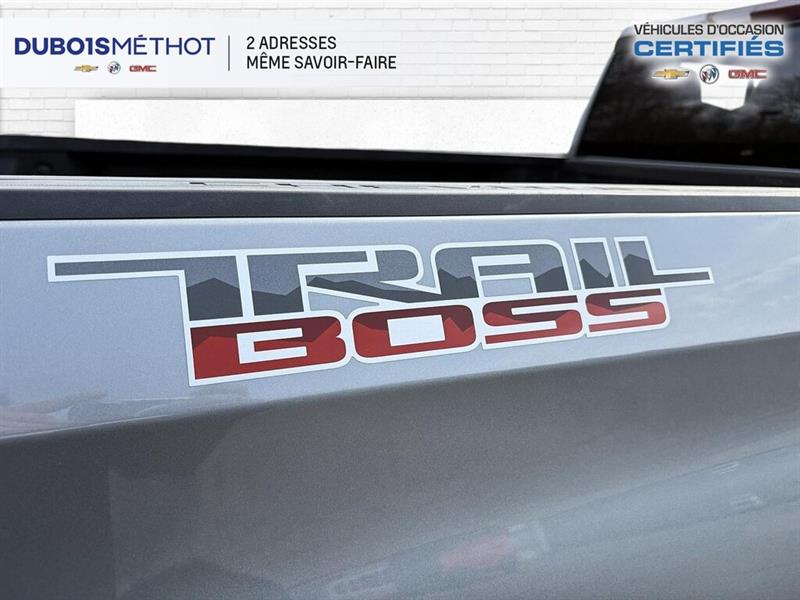 chevrolet Silverado 1500 2025 - 12