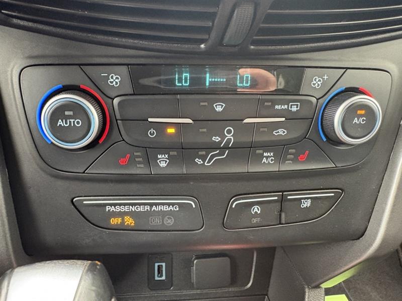 ford Escape 2019 - 10