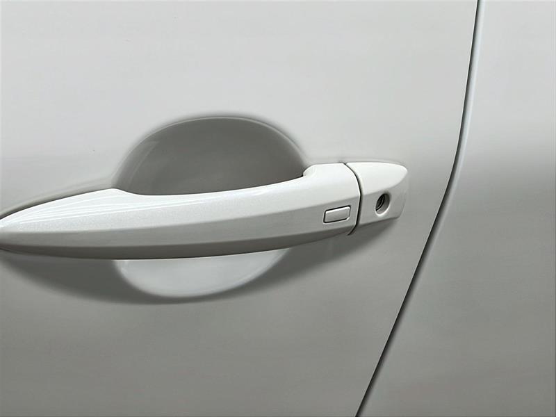 nissan Rogue 2023 - 25