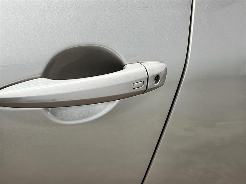 nissan Rogue 2023 - 25