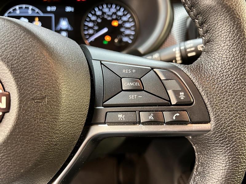 nissan Kicks Play 2025 - 18