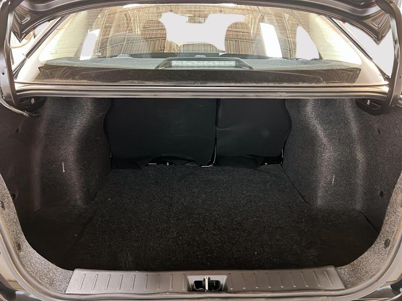 nissan Versa 2025 - 12