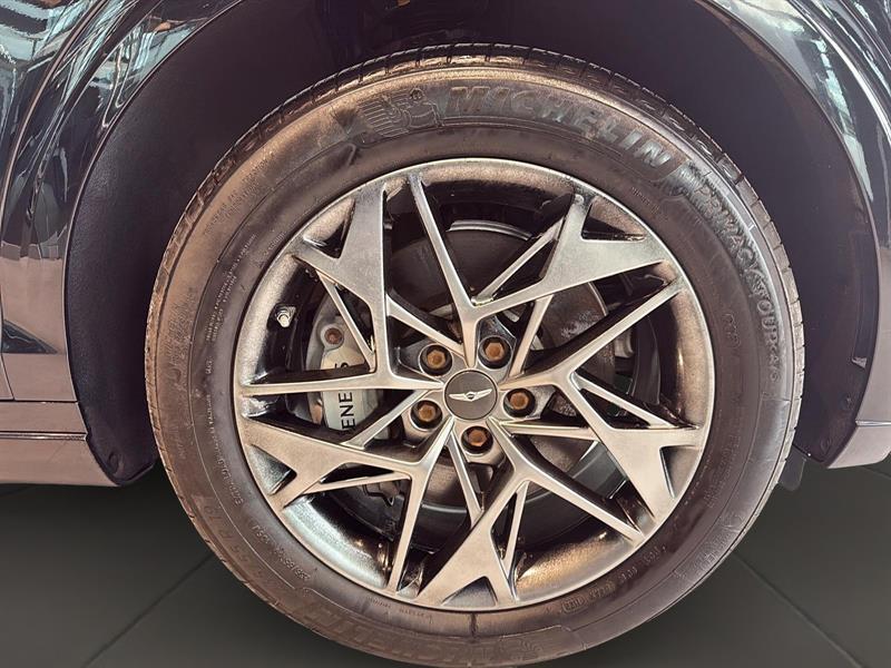 genesis GV70 2023 - 24