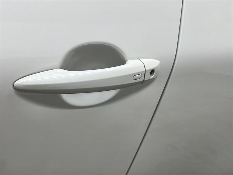 nissan Rogue 2023 - 25