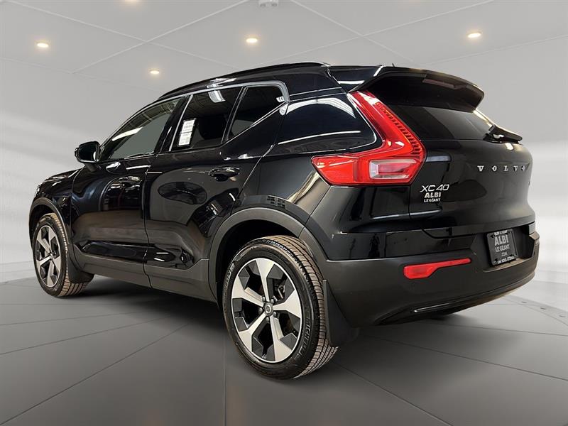 volvo XC40 2024 - 6