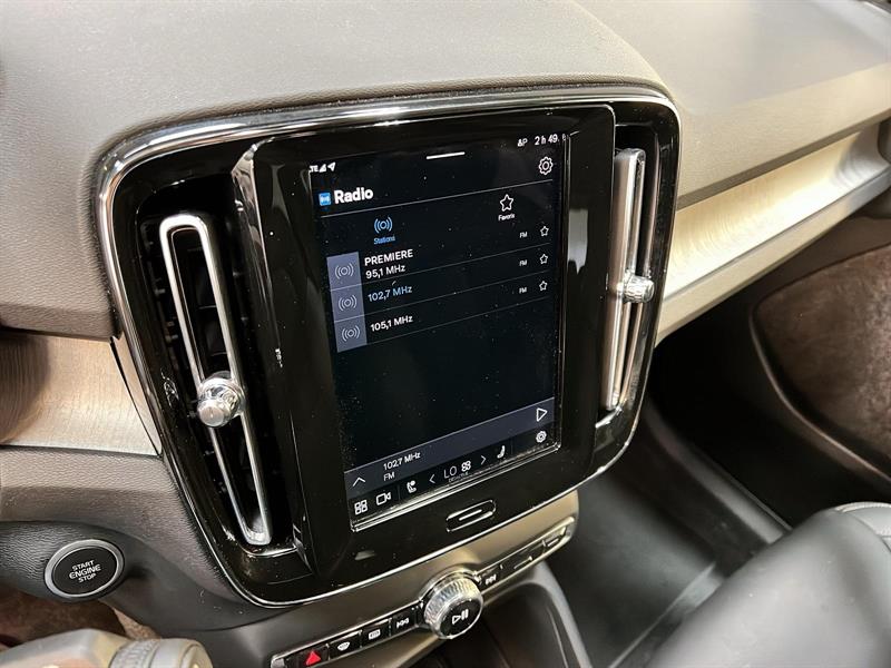 volvo XC40 2024 - 16