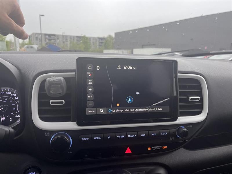 hyundai Venue 2022 - 13