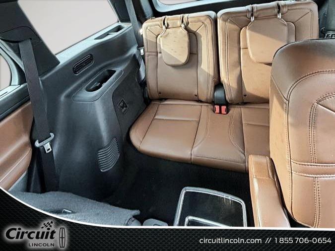 lincoln Aviator 2022 - 8