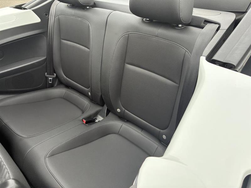 volkswagen Beetle Convertible 2015 - 14