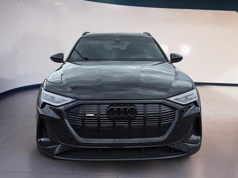 audi e-tron 2022 - 8