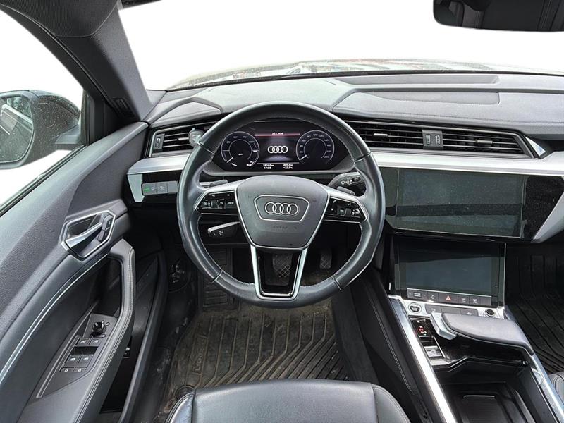 audi e-tron 2022 - 11