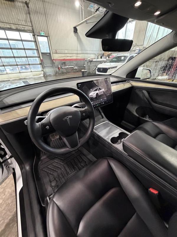 tesla Model Y 2023 - 5