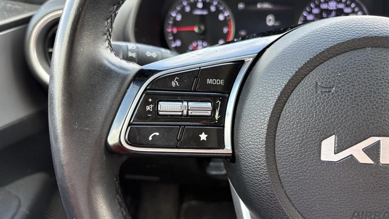 kia Forte 2022 - 14