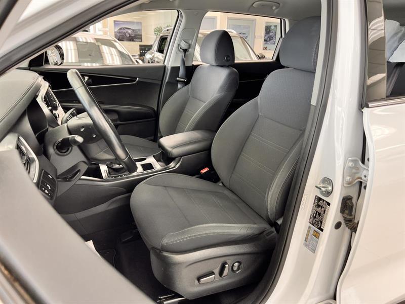 kia Sorento 2020 - 16