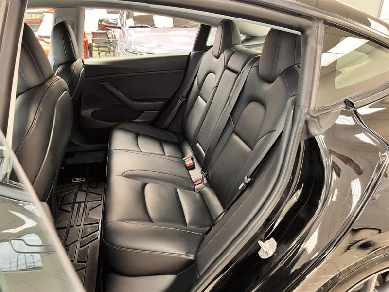 tesla Model 3 2021 - 10