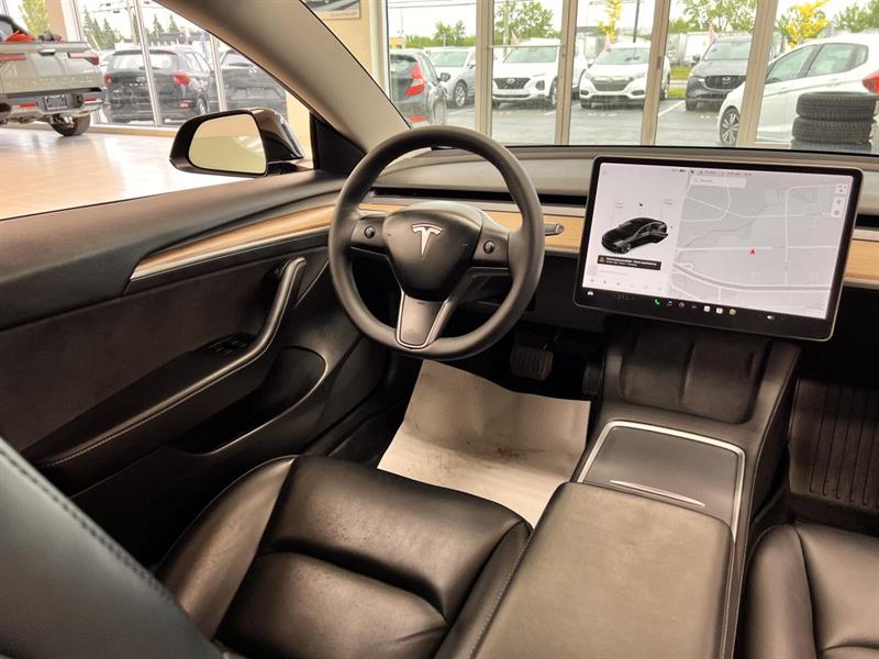 tesla Model 3 2021 - 11