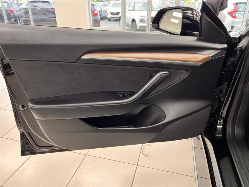 tesla Model 3 2021 - 14