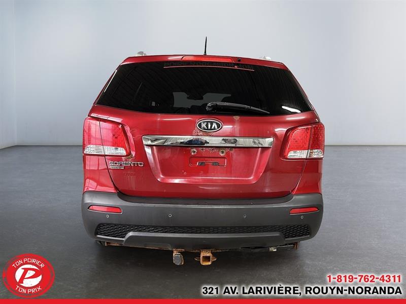 kia Sorento 2012 - 6