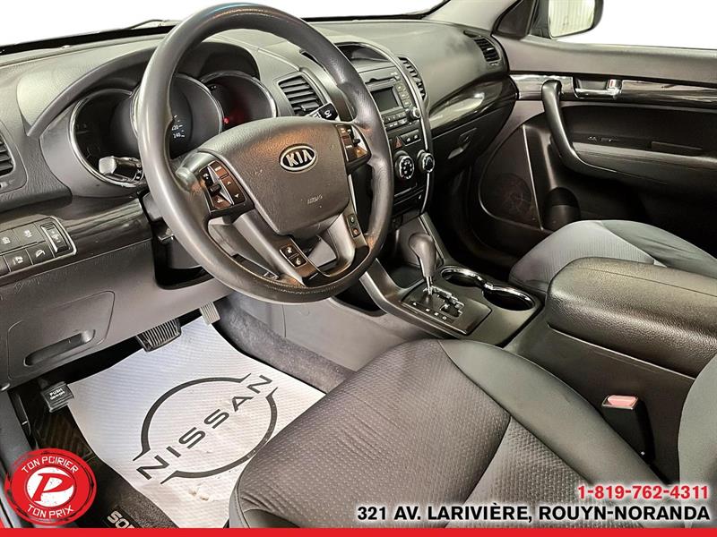 kia Sorento 2012 - 8