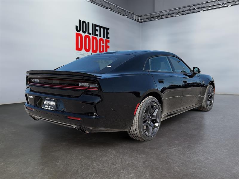 dodge Charger 2026 - 7