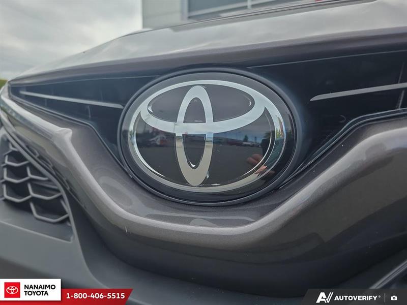 toyota Camry 2023 - 9