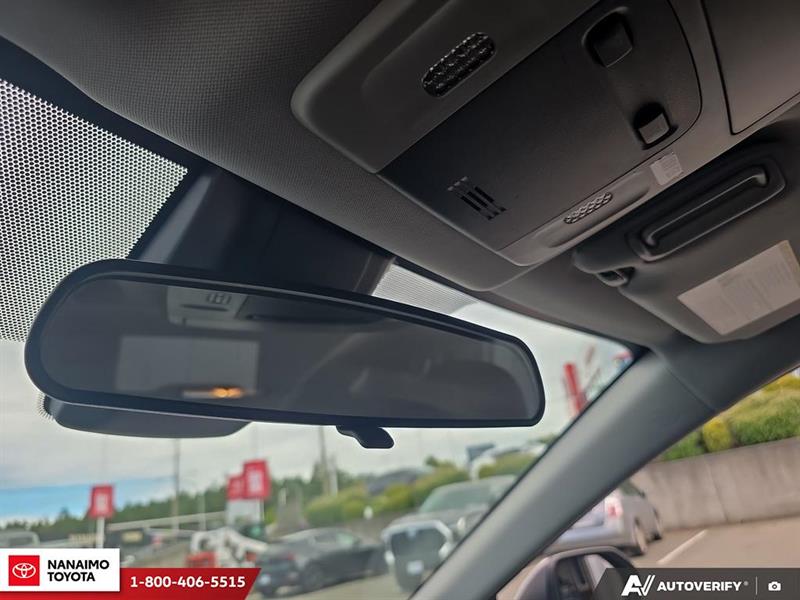 toyota Camry 2023 - 21