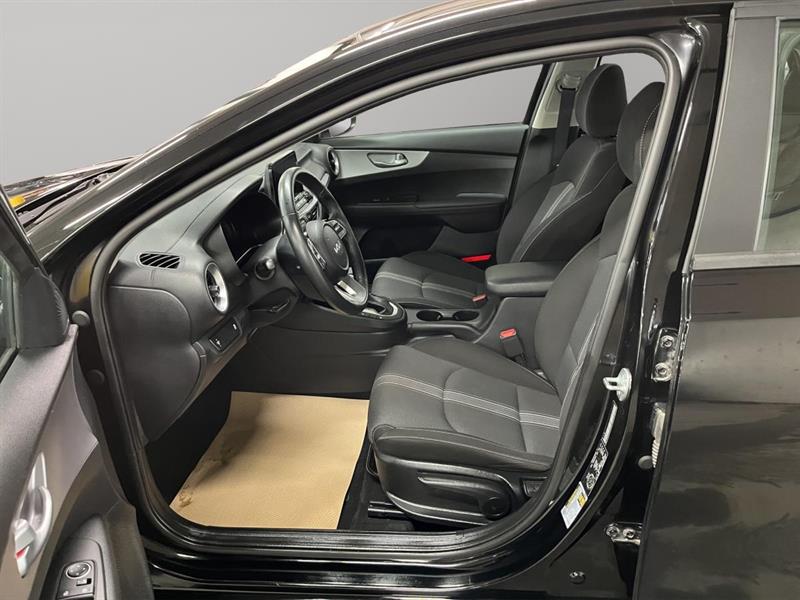 kia Forte 2023 - 18