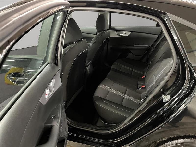kia Forte 2023 - 19