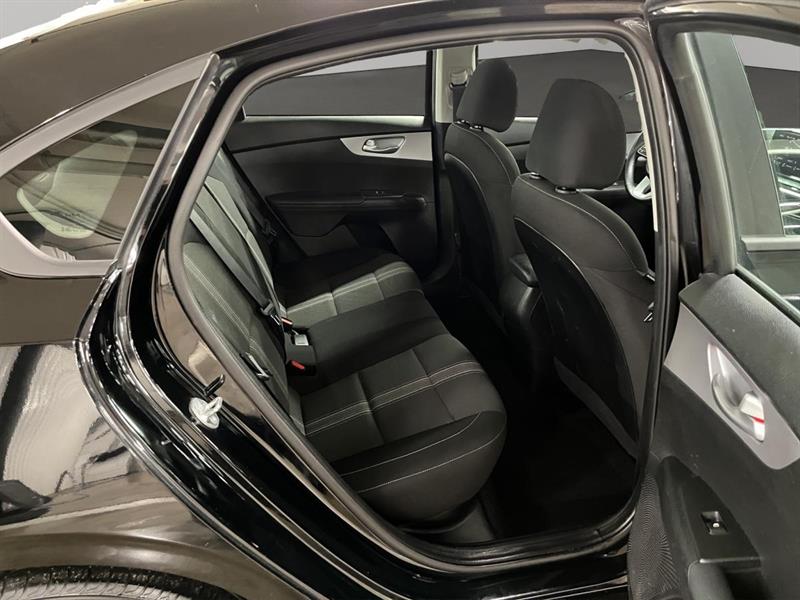 kia Forte 2023 - 21