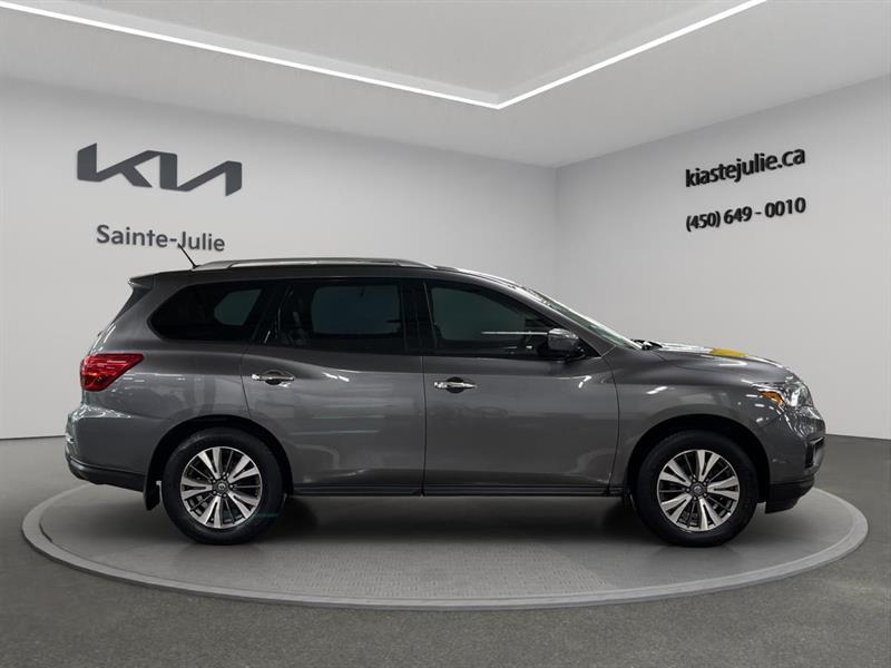 nissan Pathfinder 2017 - 8
