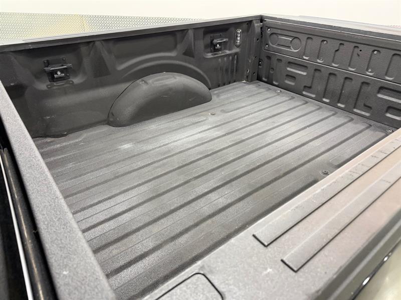ford F-150 2022 - 25