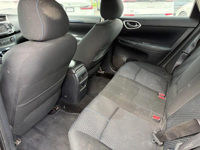 nissan Sentra 2017 - 10