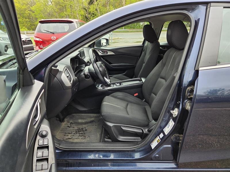 mazda Mazda3 Sport 2018 - 10
