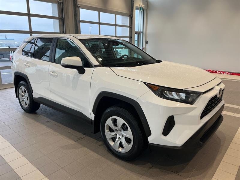 toyota RAV4 2024