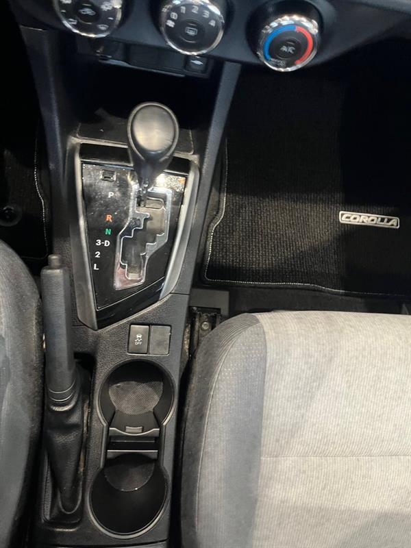 toyota Corolla 2016 - 11