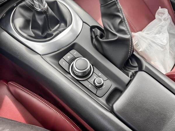 mazda MX-5 2021 - 11